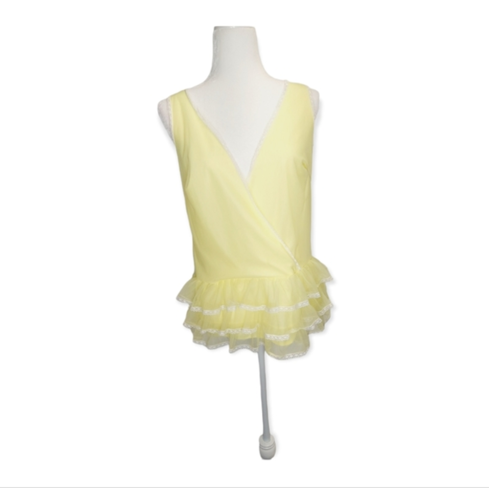 Vintage 1960's yellow‎ Chemises